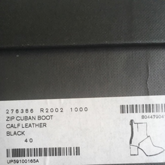 🆕 McQueen Leather Boots - Picture 9 of 17